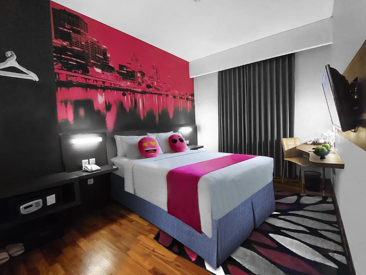 Favehotel Graha Agung Surabaya Luaran gambar