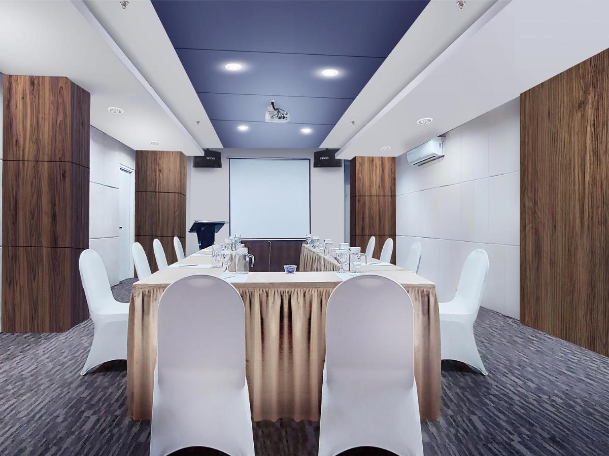 Favehotel Graha Agung Surabaya Luaran gambar