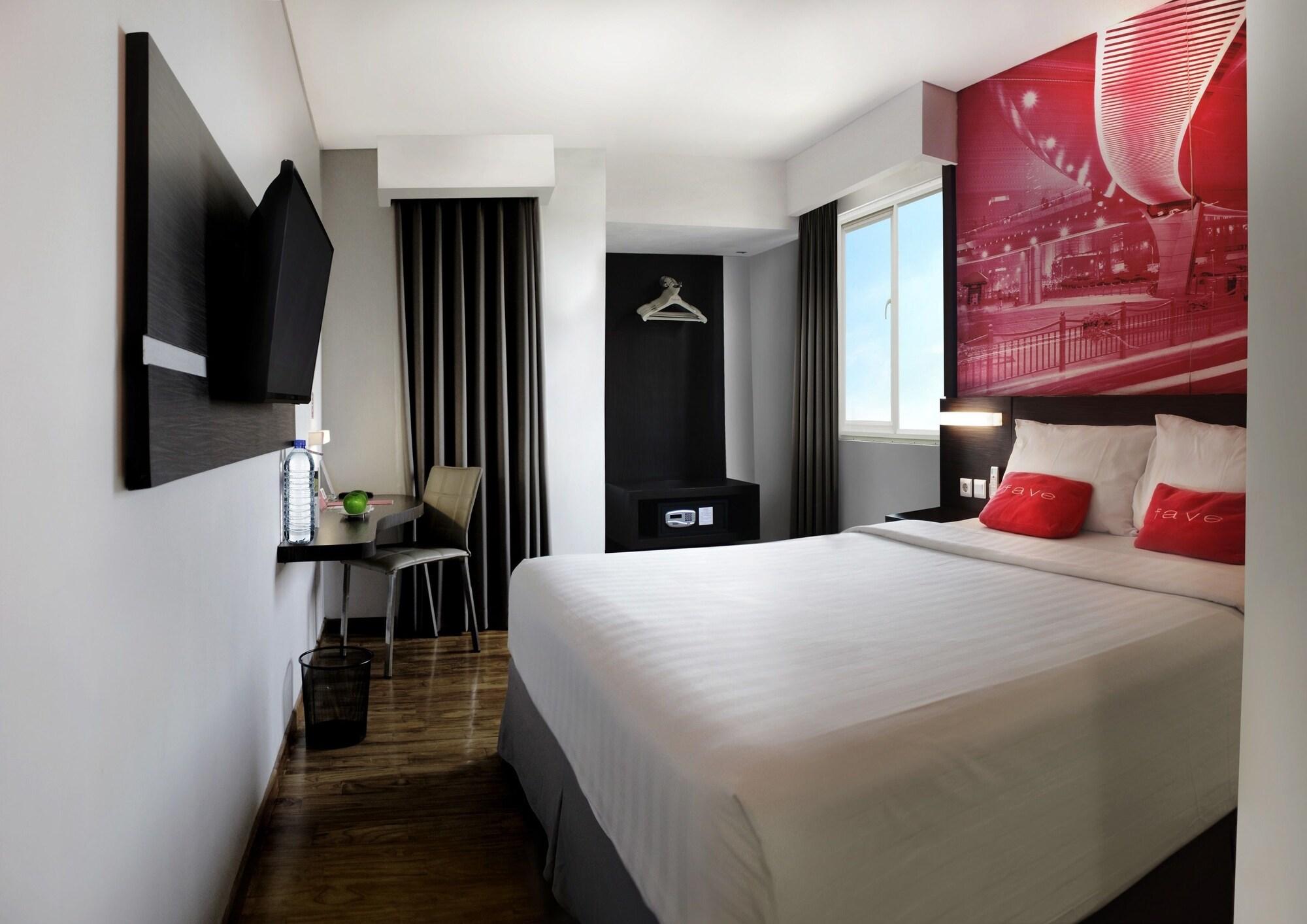 Favehotel Graha Agung Surabaya Luaran gambar